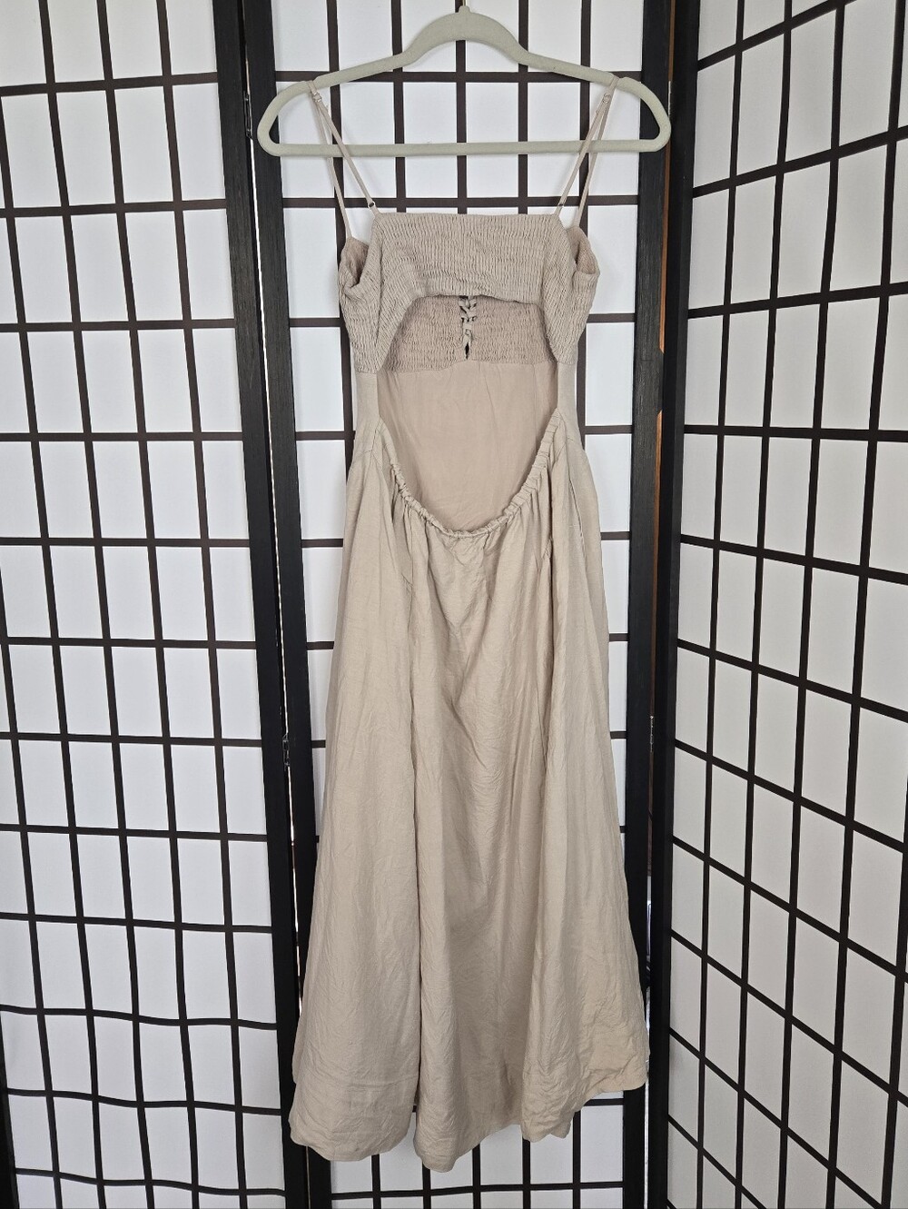 Astr Sarai Spaghetti Strap Midi Light Beige Linen Blend Dress - Picture 3 of 12